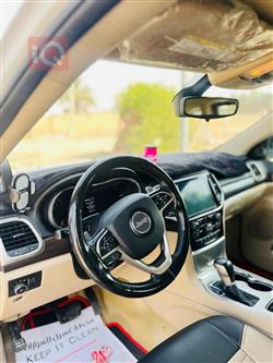 جيب جراند شيروكي